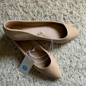 NWT Birch Corinna flats. Size 7.5 wide. Beautiful!